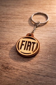 Брелок деревянный для авто FIAT