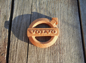 Брелок деревянный для авто VOLVO